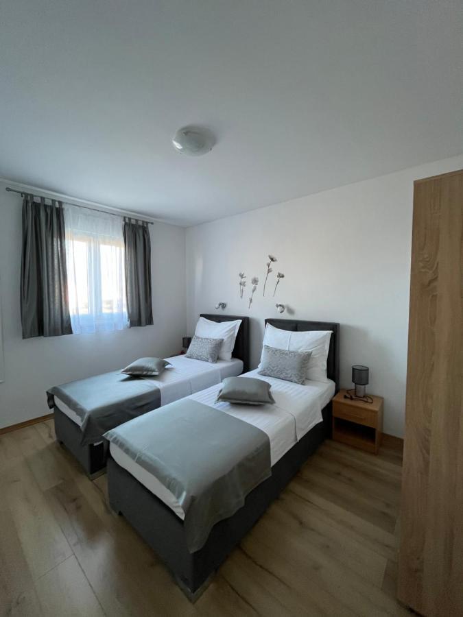 Apartments Magdalena Stobreč Buitenkant foto