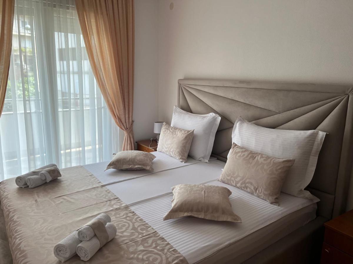 Apartments Magdalena Stobreč Buitenkant foto