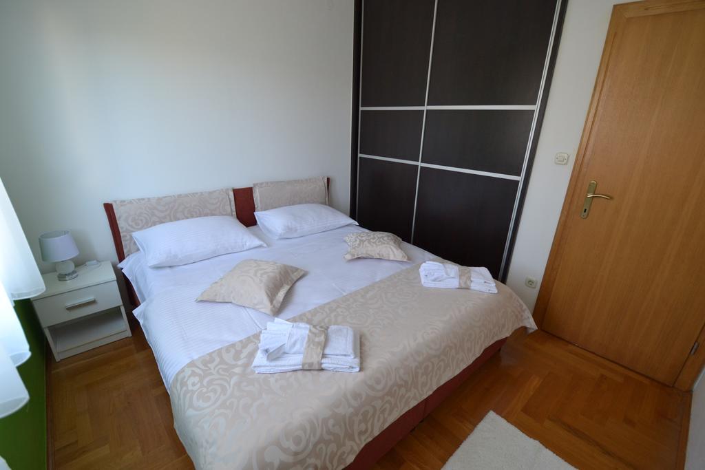 Apartments Magdalena Stobreč Buitenkant foto
