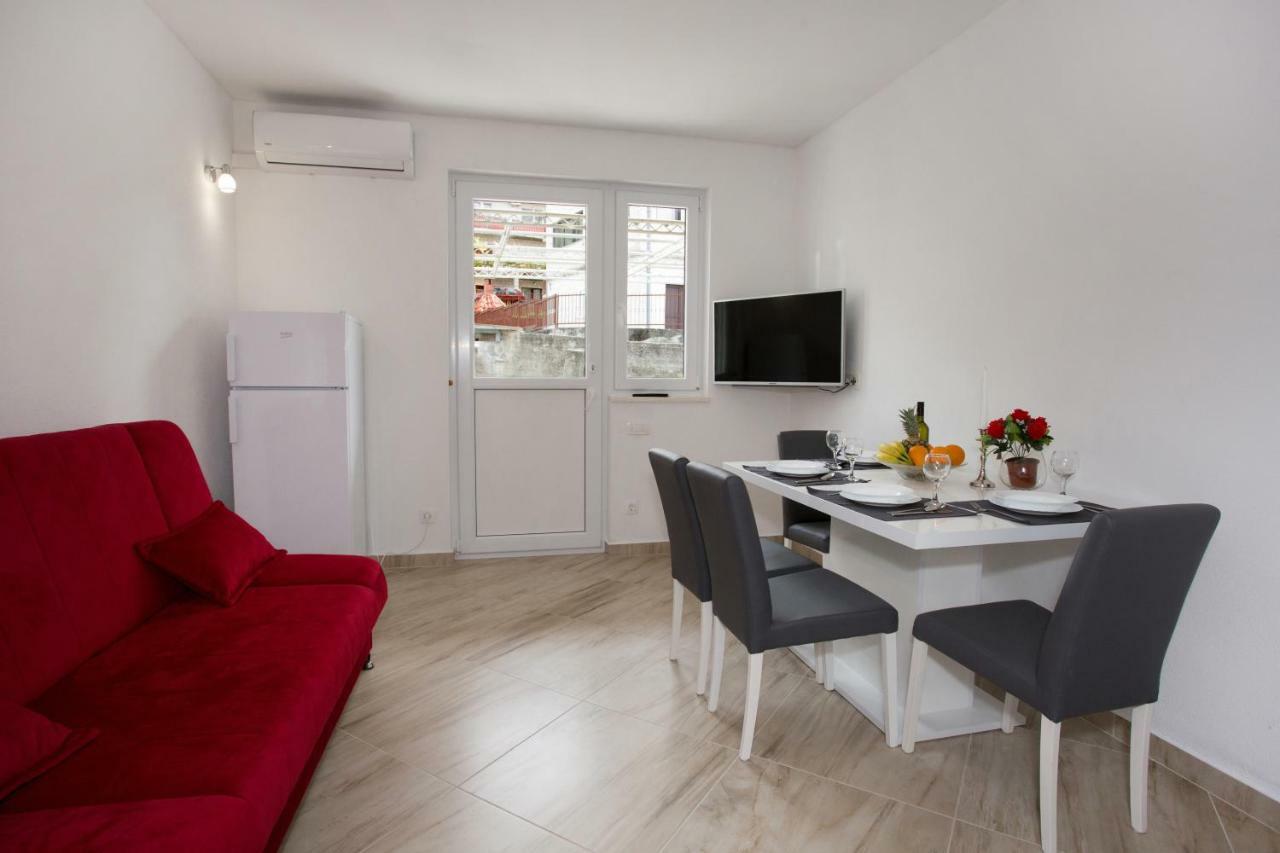 Apartments Magdalena Stobreč Buitenkant foto